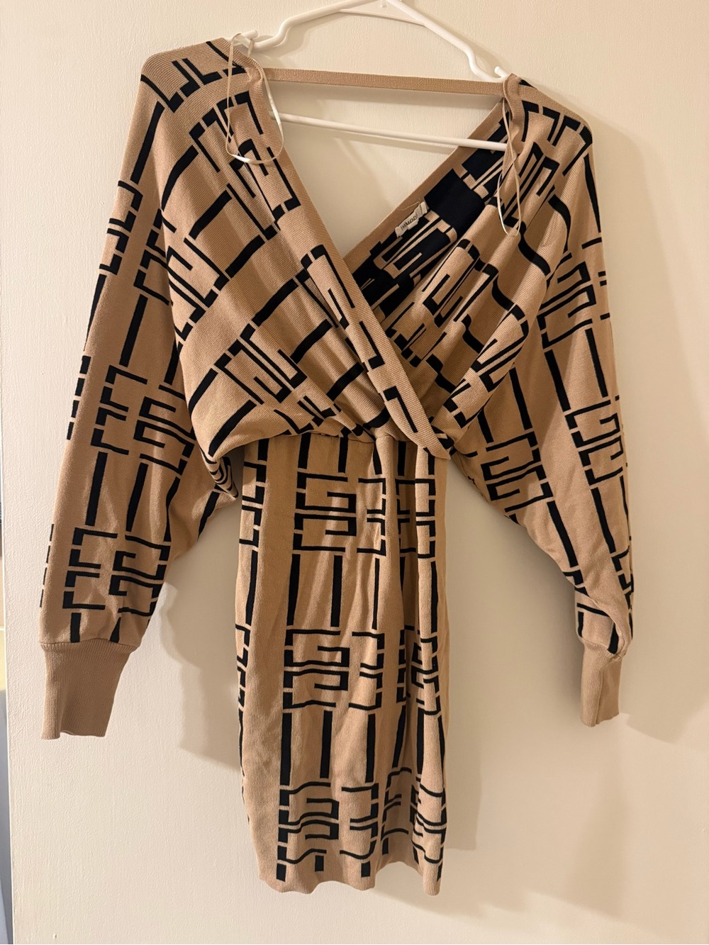 IMMODEL dress 
Black and tan